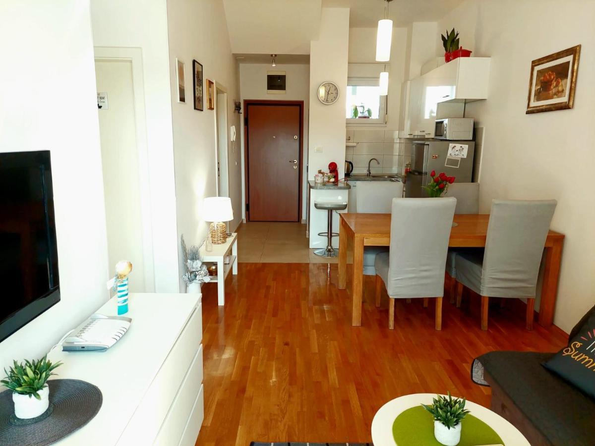 Lana Apartment Split Exterior photo